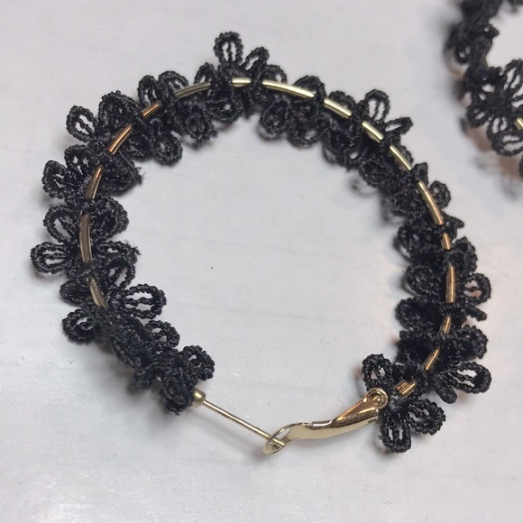 CROCHET FLORAL Gold Hoop Earrings - Picture 9 of 11